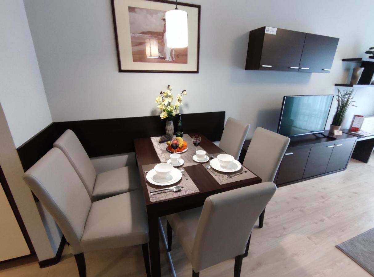 Apartament Przy Hotelu Aquarius Kołobrzeg Exterior foto